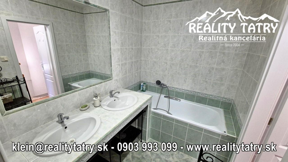 Mezonetový byt 3 izbový s loggiou, krbom a garážovým státím v širšom centre - ODPORÚČAME !!!