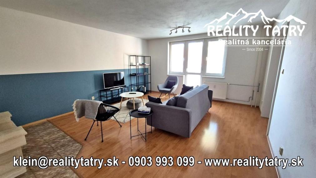 Mezonetový byt 3 izbový s loggiou, krbom a garážovým státím v širšom centre - ODPORÚČAME !!!