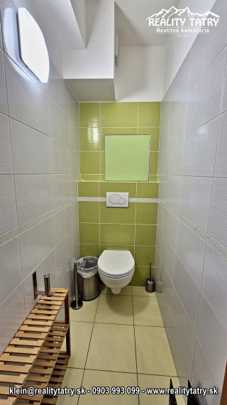 Slnečný 3 izbový byt s terasou a garážou v Poprade bytový dom JAVOR - TOP STAV a LOKALITA !!!