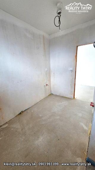 NOVÉ 3 izbové BYTY V CENTRE POPRADU - TOP LOKALITA, Výhľad - ODPORÚČAME !!!