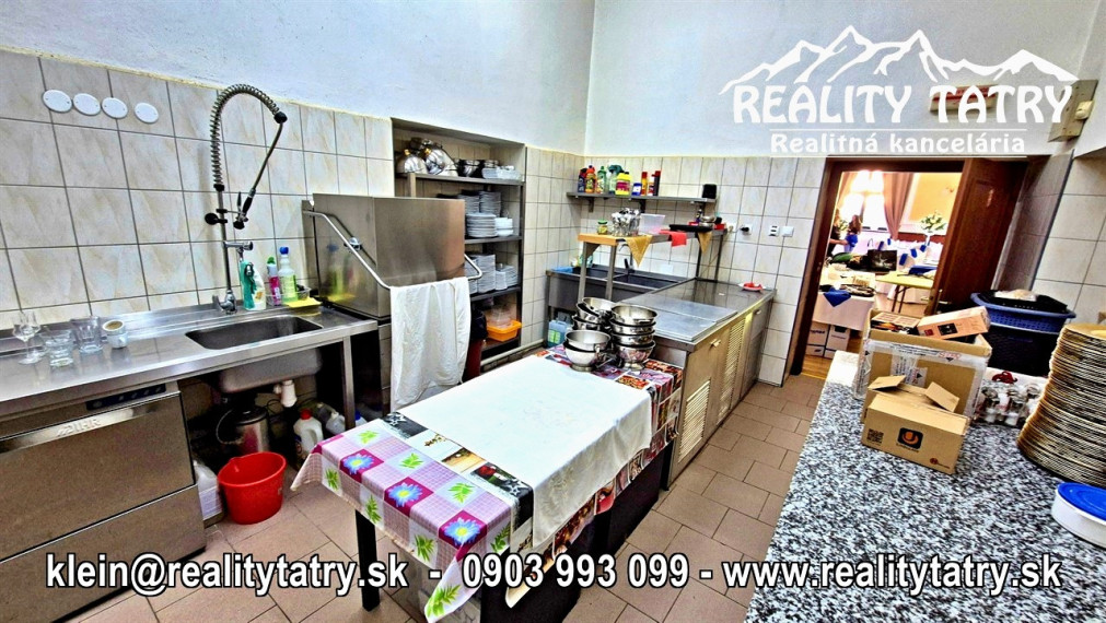 Reštaurácia REDUTA - Jedinečná investičná príležitosť v srdci Popradu - TOP PONUKA, TOP LOKALITA - ODPORÚČAME !!!