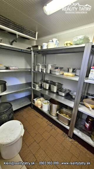 Reštaurácia REDUTA - Jedinečná investičná príležitosť v srdci Popradu - TOP PONUKA, TOP LOKALITA - ODPORÚČAME !!!