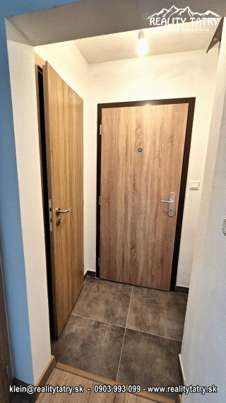 Slnečný 3 izbový byt s loggiou - Kompletná rekonštrukcia - TICHÉ PROSTREDIE, TOP STAV a LOKALITA !!!