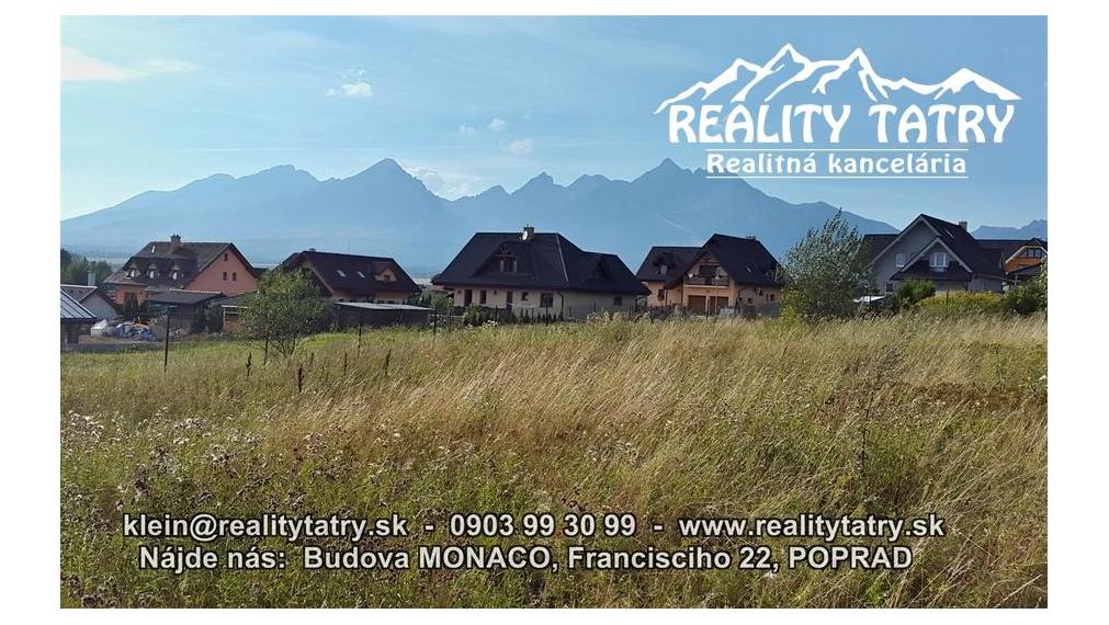 Stavebný pozemok 1458 m2 s nádherným výhľadom na V. Tatry vo Veľkej Lomnici blízko centra obce - ODPORÚČAME !!!