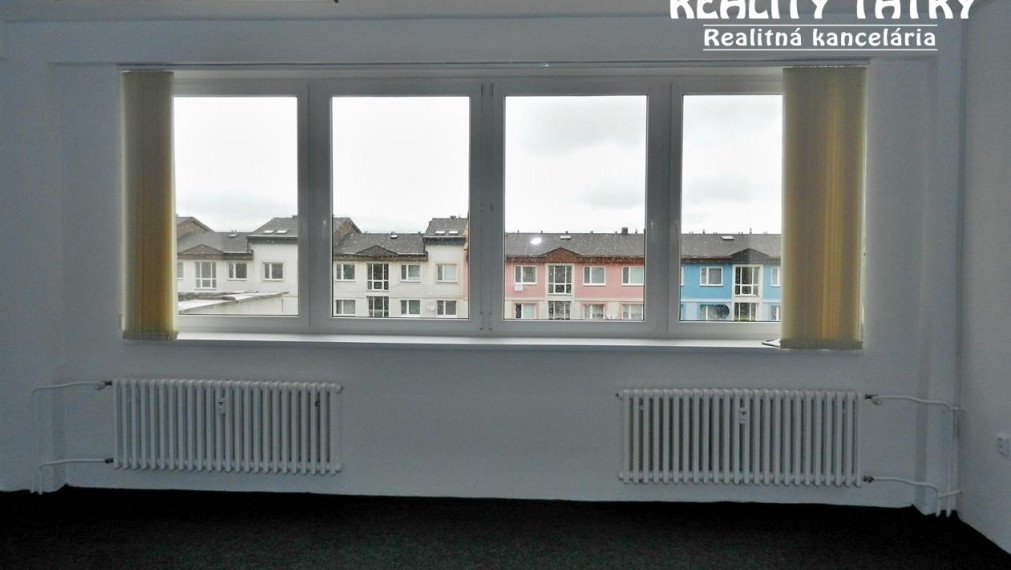 Kancelárske priestory 36 m2 blízko centra v Poprade