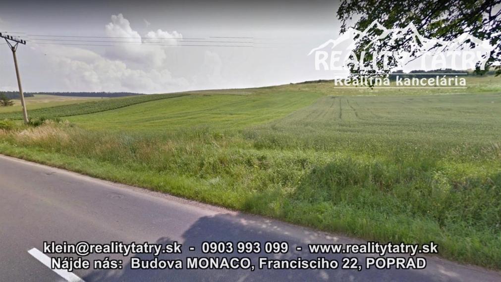 Pozemok vhodný na investíciu s možnosťou výstavby IBV v obci ABRAHÁMOVCE - Výhodná investícia - ODPORÚČAME !!!