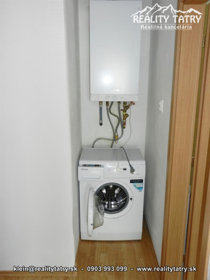 Byt 3 izbový s balkónom 91 m2 - kompletne zariadený v Poprade - ODPORÚČAME !!!