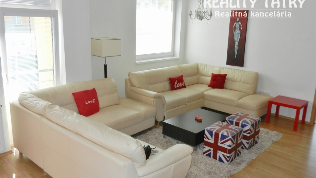 Byt 3 izbový s balkónom 91 m2 - kompletne zariadený v Poprade - ODPORÚČAME !!!