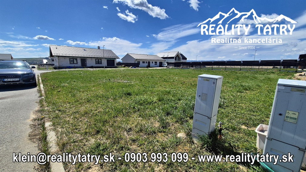 Stavebný pozemok 616 m2 vo Veľkej Lomnice - lokalita NATUR REZORT - ODPORÚČAME !!!