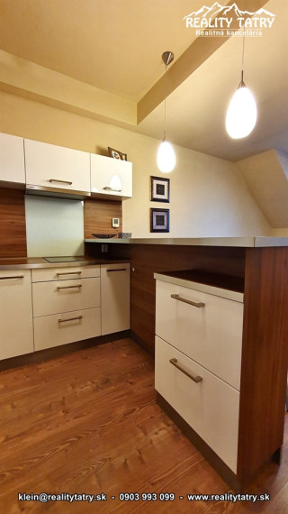Apartmánový byt 46 m2 s parkovacím miestom vo Veľkej Lomnici