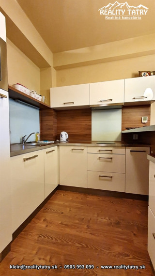 Apartmánový byt 46 m2 s parkovacím miestom vo Veľkej Lomnici