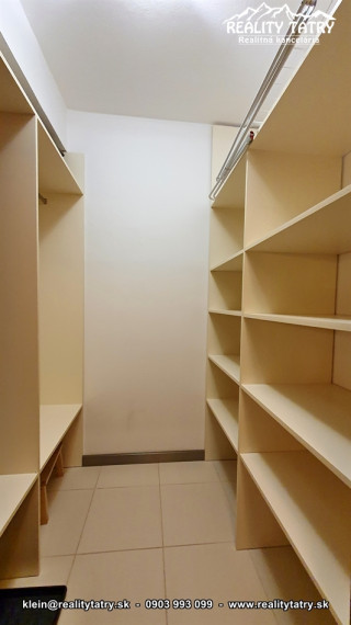 Apartmánový byt 46 m2 s parkovacím miestom vo Veľkej Lomnici
