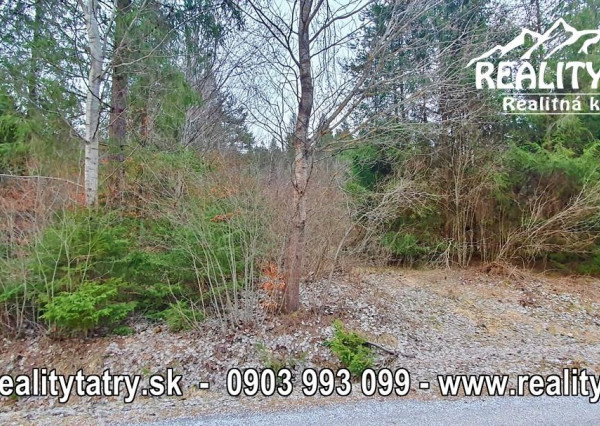 Rekreačný pozemok v lokalite Zahájnica 2700 m2 - Pekné tiché prostredie v lese - ODPORÚČAME !!!
