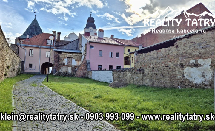 Rodinný dom v centre mesta LEVOČA - ul. Košická, investičná príležitosť aj na penzión - ODPORÚČAME !!! - fotografia 3