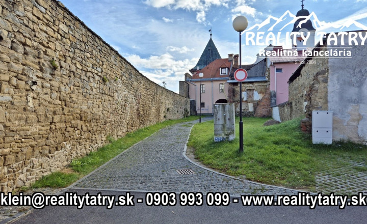 Rodinný dom v centre mesta LEVOČA - ul. Košická, investičná príležitosť aj na penzión - ODPORÚČAME !!! - fotografia 5