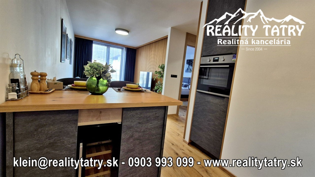 Apartmán 2 izbový s parkovacím státím - TOP STAV, TOP LOKALITA - ODPORÚČAME !!!